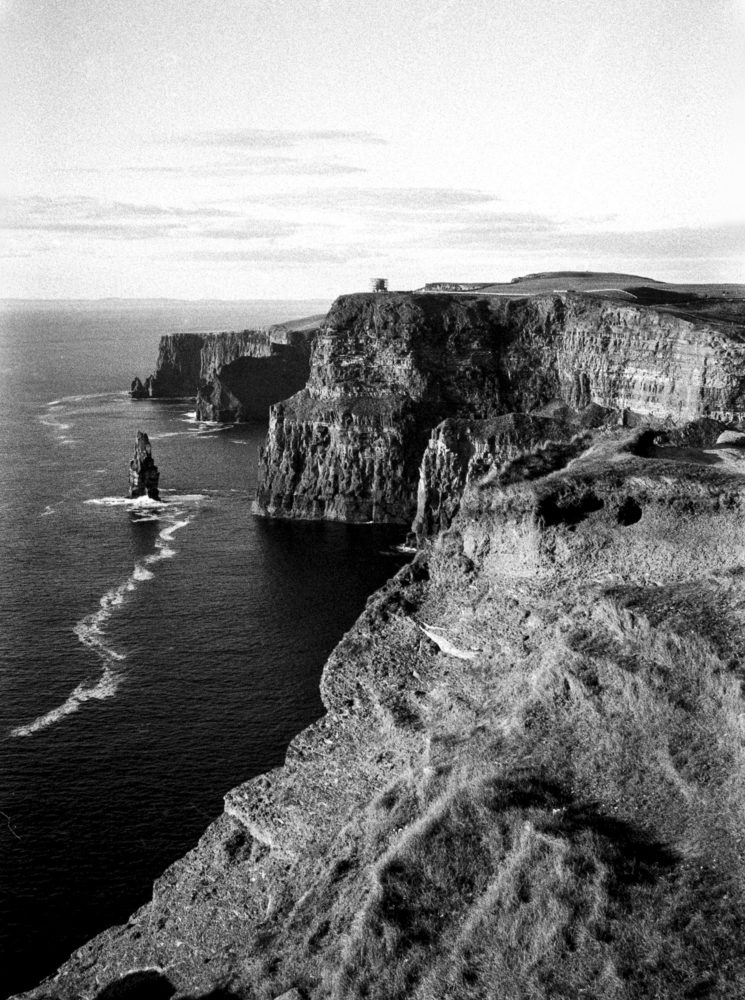 CLIFFS OF MOHER - IRELAND scan from Ilford PAN400